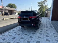 Фото авто Toyota Highlander