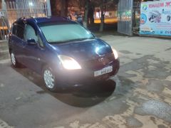 Сүрөт унаа Toyota Corolla Verso