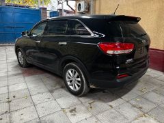 Photo of the vehicle Kia Sorento