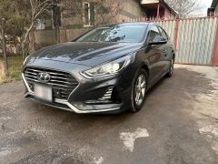 Photo of the vehicle Hyundai Sonata