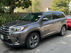 Сүрөт унаа Toyota Highlander