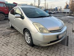 Фото авто Toyota Prius