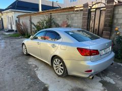 Photo of the vehicle Lexus IS