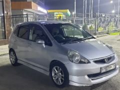 Photo of the vehicle Honda Fit