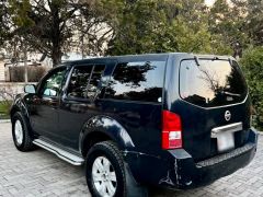 Фото авто Nissan Pathfinder