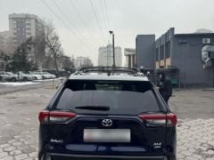 Сүрөт унаа Toyota RAV4