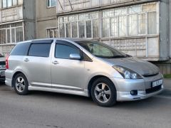 Фото авто Toyota Wish