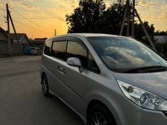 Фото авто Honda Stepwgn