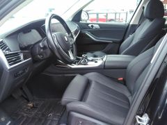 Photo of the vehicle BMW X7