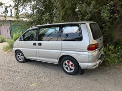 Фото авто Mitsubishi Delica