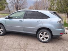 Photo of the vehicle Lexus RX