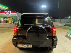 Сүрөт унаа Toyota RAV4