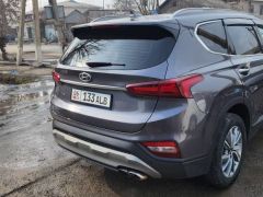 Photo of the vehicle Hyundai Santa Fe