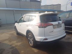 Photo of the vehicle Toyota RAV4