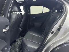 Фото авто Lexus UX