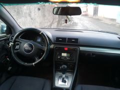 Фото авто Audi A4