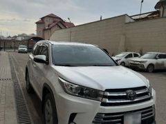 Фото авто Toyota Highlander