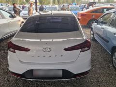 Сүрөт унаа Hyundai Avante