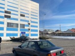 Сүрөт унаа Mazda 323