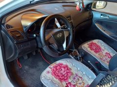 Сүрөт унаа Hyundai Solaris