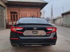 Фото авто Honda Accord