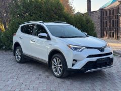 Photo of the vehicle Toyota RAV4