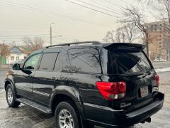 Сүрөт унаа Toyota Sequoia