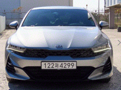 Photo of the vehicle Kia K5