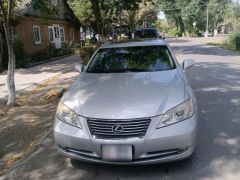 Photo of the vehicle Lexus ES