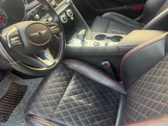 Photo of the vehicle Genesis G70