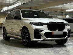 Фото авто BMW X7