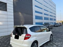 Photo of the vehicle Honda Fit