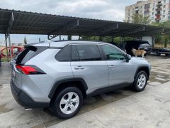 Сүрөт унаа Toyota RAV4