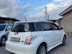 Сүрөт унаа Toyota Ist