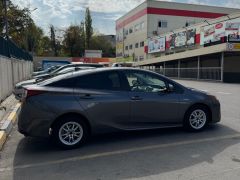 Фото авто Toyota Prius