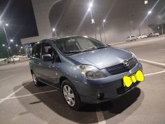 Фото авто Toyota Corolla Verso