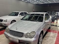 Сүрөт унаа Mercedes-Benz C-Класс