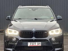 Photo of the vehicle BMW X5