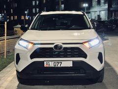 Photo of the vehicle Toyota RAV4