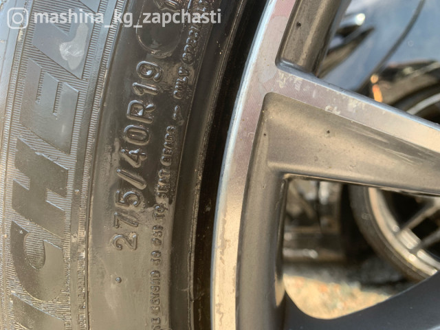 Wheel rims - Продаю диски R19