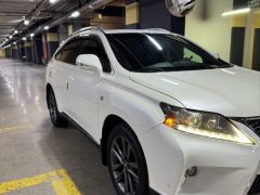 Photo of the vehicle Lexus RX