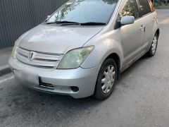 Photo of the vehicle Toyota Ist