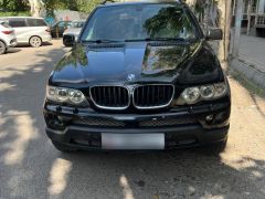 Photo of the vehicle BMW X5