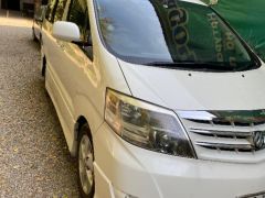 Сүрөт унаа Toyota Alphard