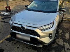 Сүрөт унаа Toyota RAV4