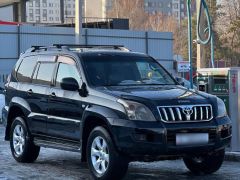 Сүрөт унаа Toyota Land Cruiser Prado