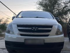 Сүрөт унаа Hyundai Starex (H-1)