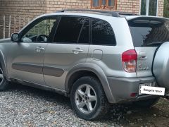 Сүрөт унаа Toyota RAV4