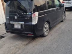 Сүрөт унаа Honda Stepwgn