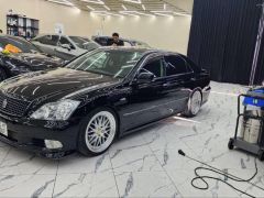 Сүрөт унаа Toyota Crown